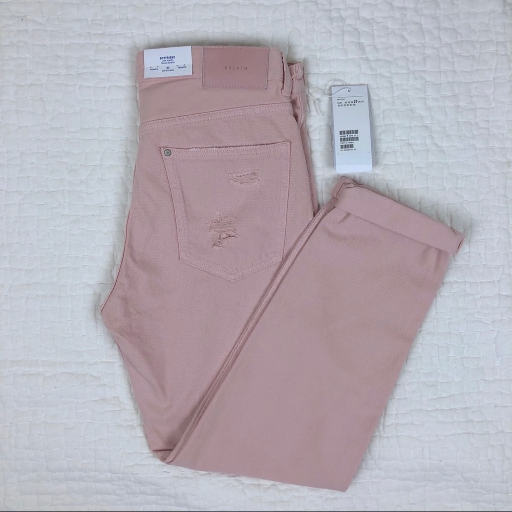 H&M Boyfriend Style Jeans in Blush